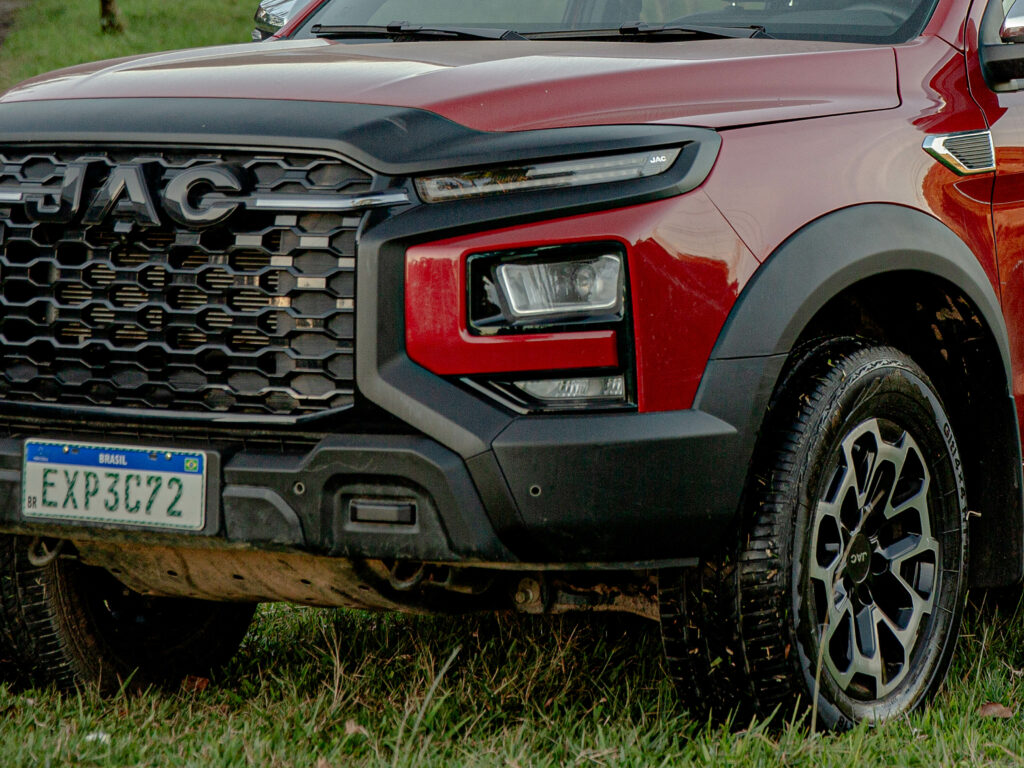 JAC Hunter Detalhe Frontal