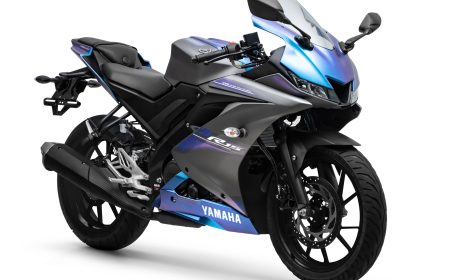 Yamaha R15 ABS